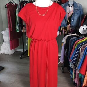 Elegant Red Maxi Dress
